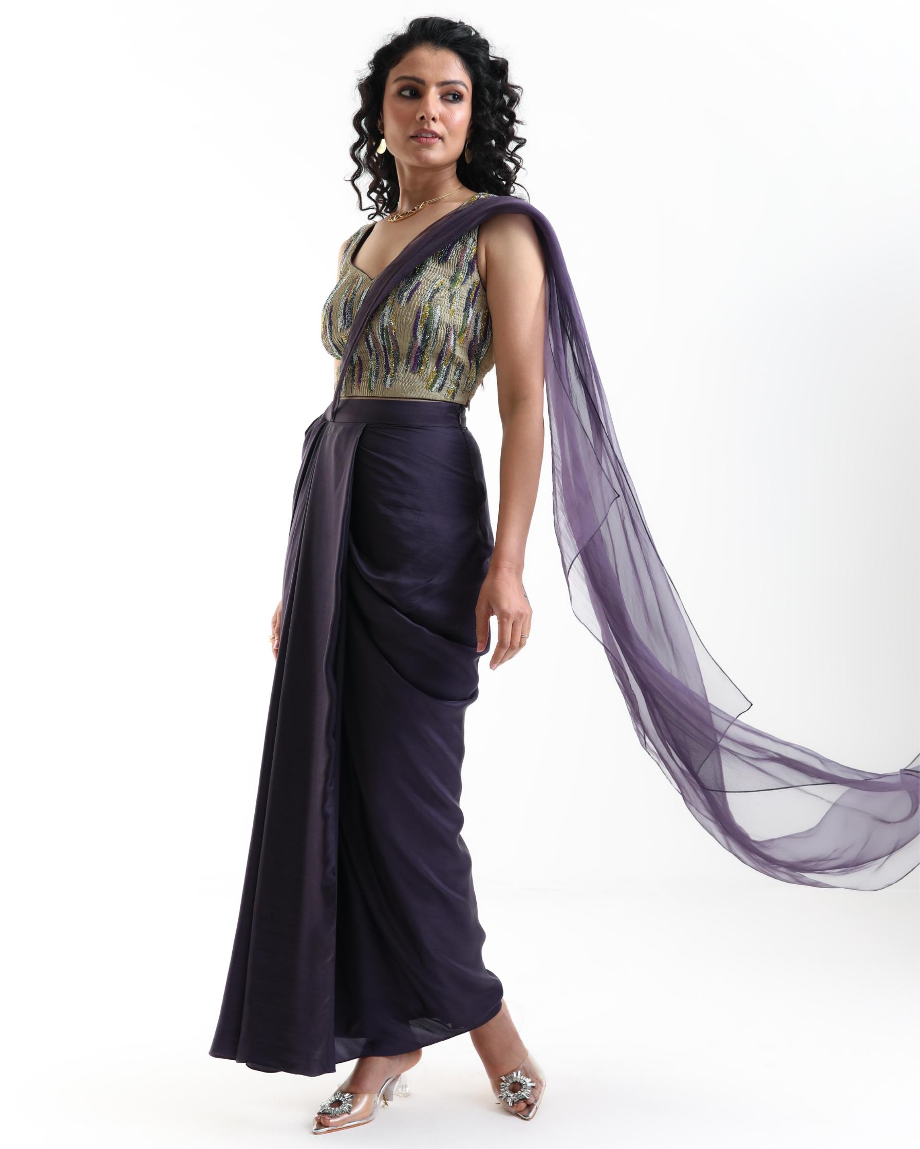 Midnight Bloom SAREE And Textured Green Multicoloured EMB Cross Blouse