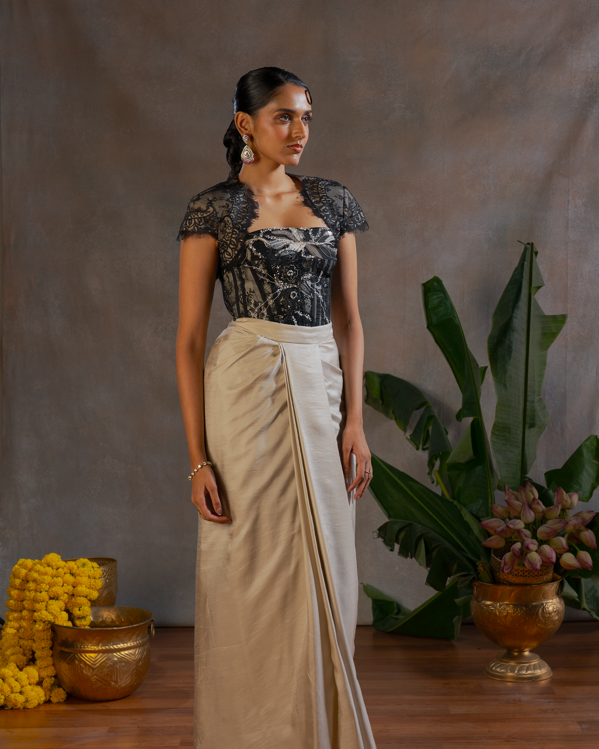 MOONLIGHT LACE BOLERO