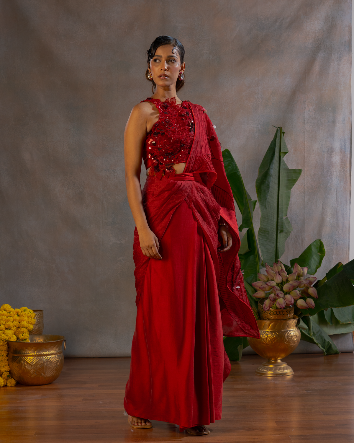 RED BLOOM DETACHABLE SAREE