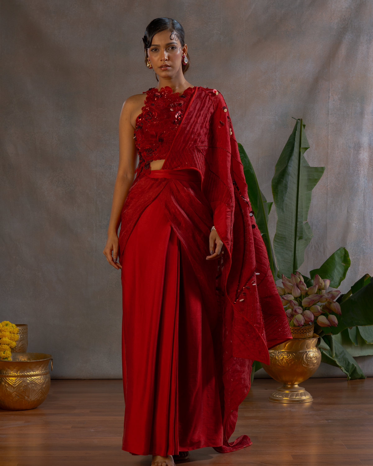 RED BLOOM DETACHABLE SAREE