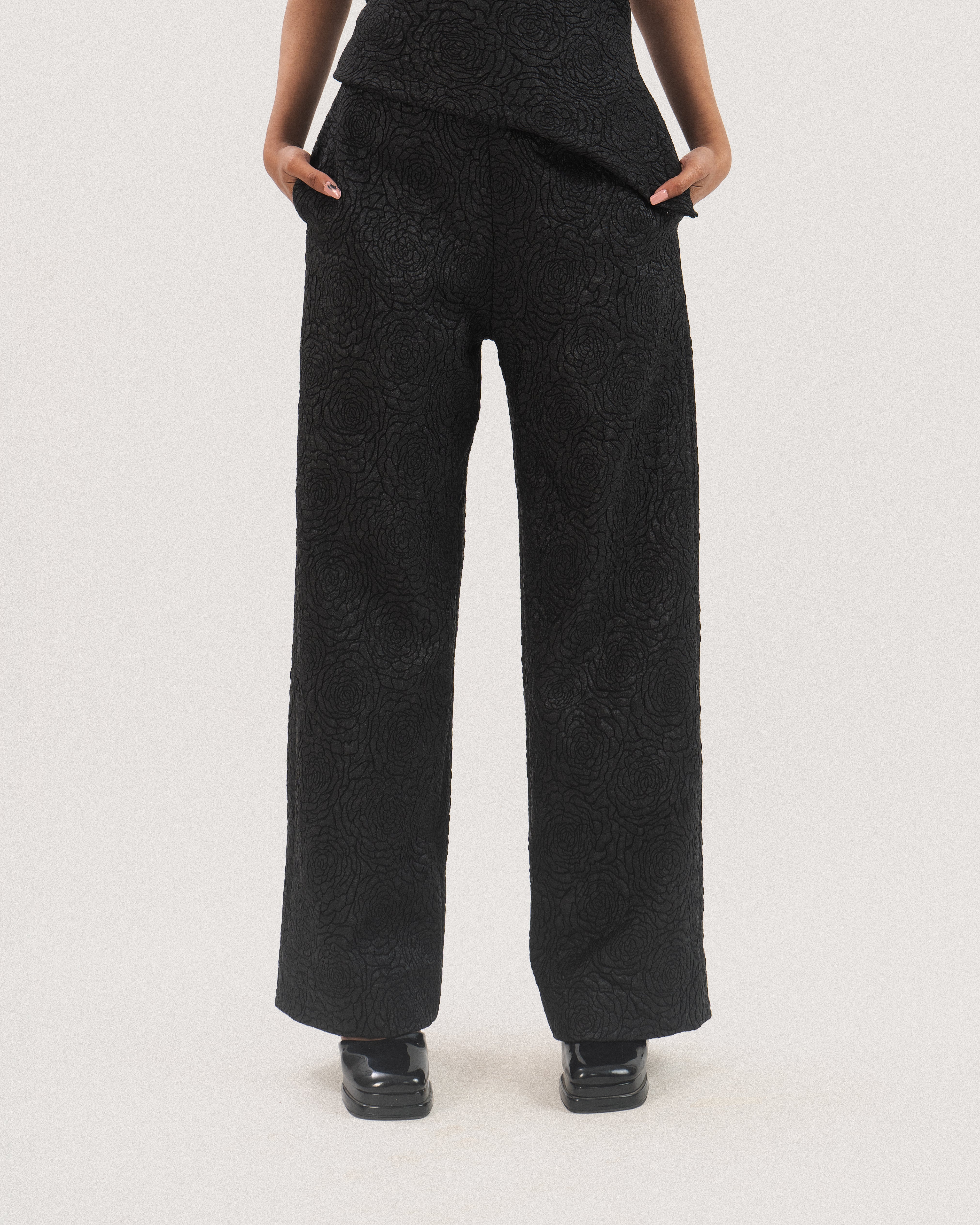 The Jaquard Noir Pant